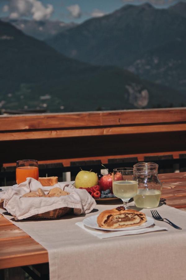 San Romedio Agriturismo Romeno Kültér fotó