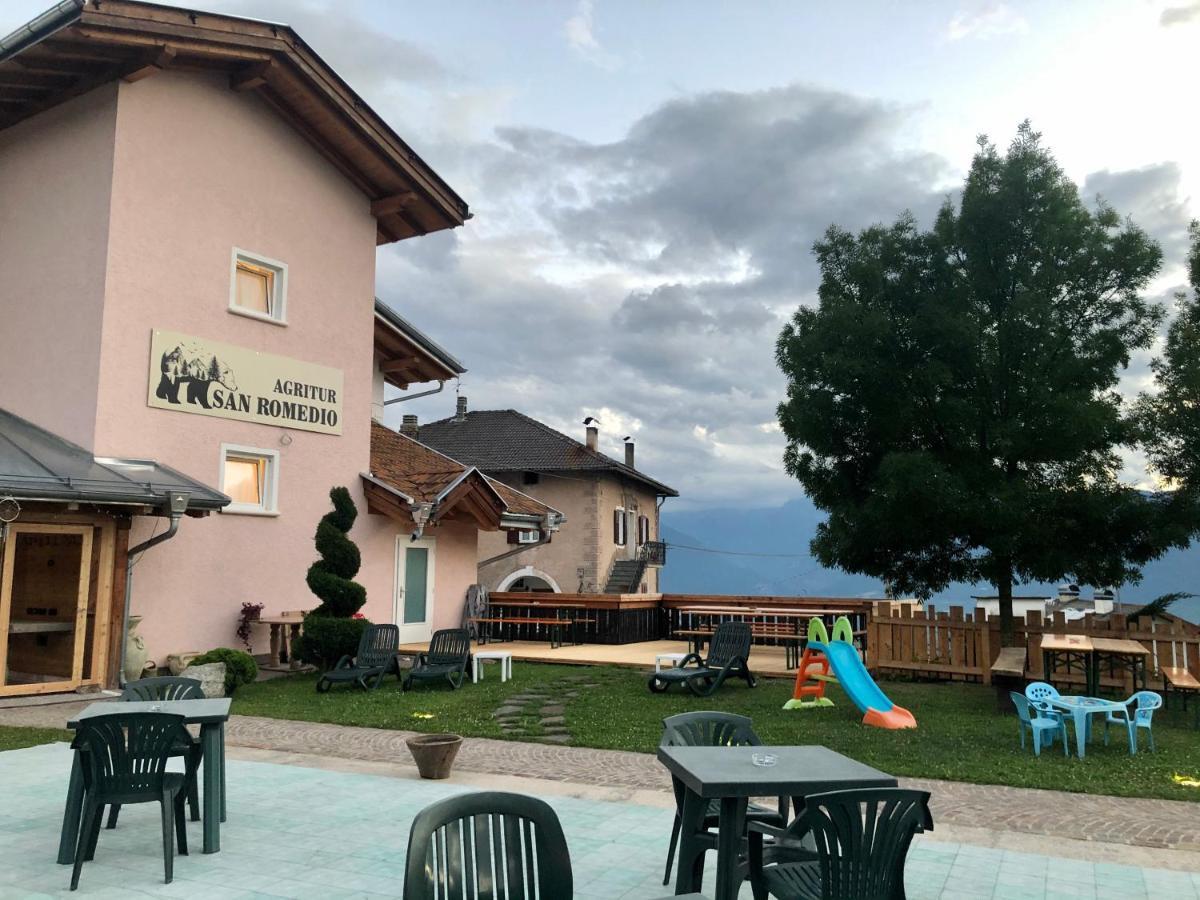 San Romedio Agriturismo Romeno Kültér fotó